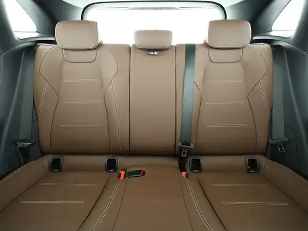 MERCEDES-BENZ GLA 200 d (10/11)