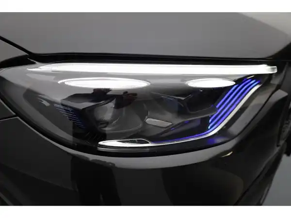 MERCEDES-BENZ GLC 220 d 4M Coupe (25/25)