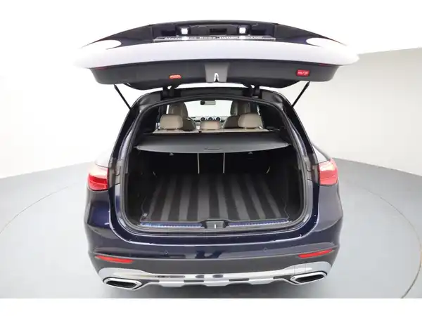 MERCEDES-BENZ GLC 300 d 4M (27/28)