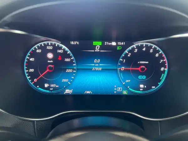 MERCEDES-BENZ GLC 300 e 4M (17/24)
