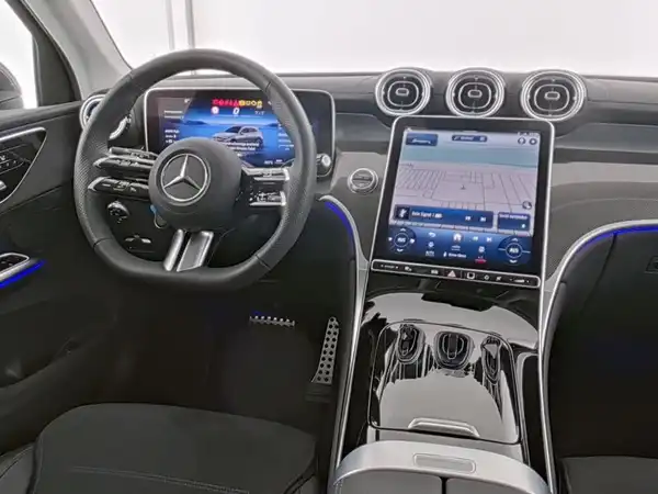 MERCEDES-BENZ GLC 200 4M (7/10)