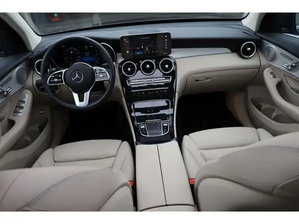MERCEDES-BENZ GLC 300 de 4M (14/31)