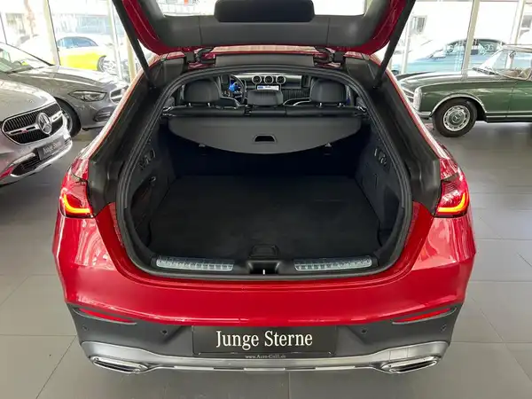 MERCEDES-BENZ GLC 300 e 4M Coup (13/26)