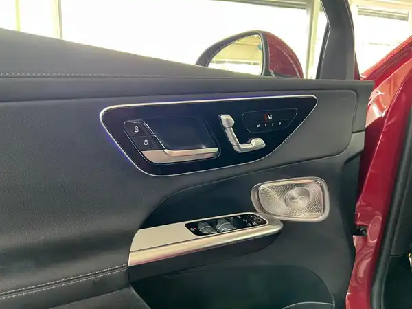 MERCEDES-BENZ GLC 300 e 4M Coup (14/26)