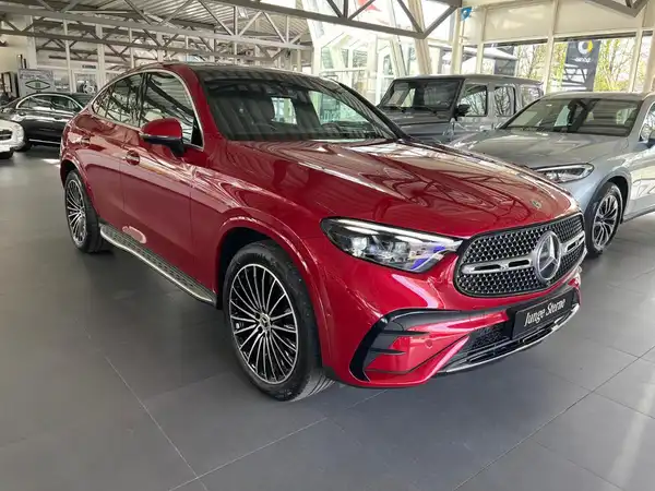 MERCEDES-BENZ GLC 300 e 4M Coup (4/26)