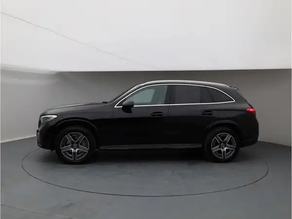 MERCEDES-BENZ GLC 300 e 4M (2/30)