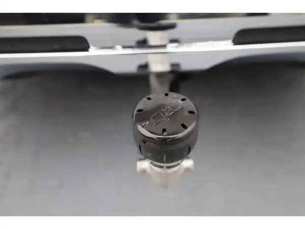 MERCEDES-BENZ GLC 300 e 4M (16/30)