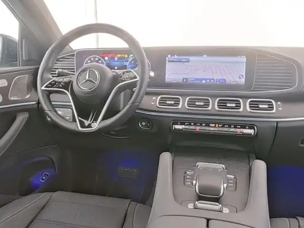 MERCEDES-BENZ GLE 300 d Cp (5/9)