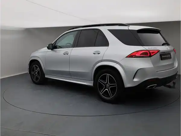 MERCEDES-BENZ GLE 400 d 4M (4/26)