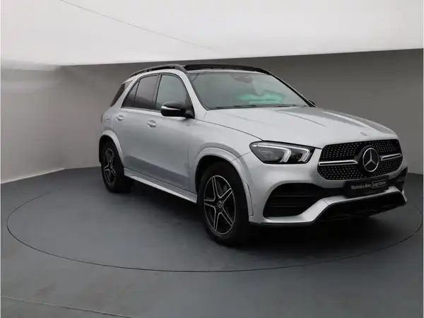 MERCEDES-BENZ GLE 400 d 4M (8/26)