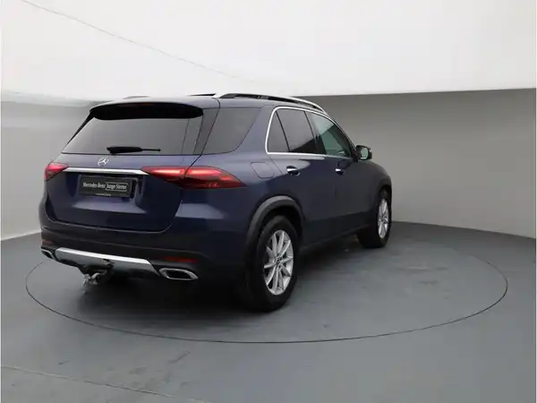 MERCEDES-BENZ GLE 300 d 4M (6/27)