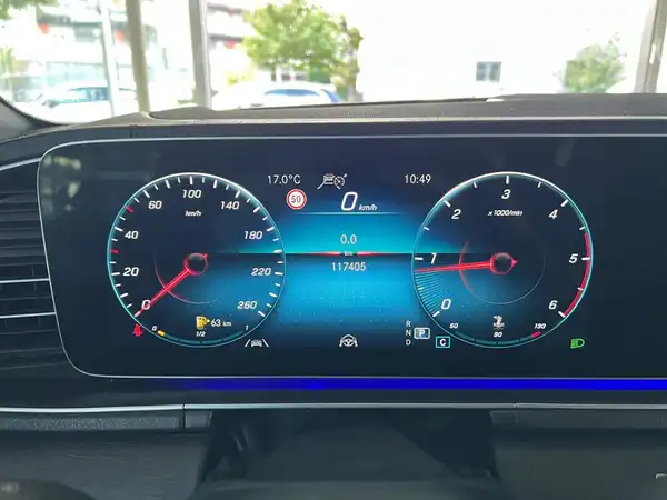 MERCEDES-BENZ GLE 400d 4M (18/31)