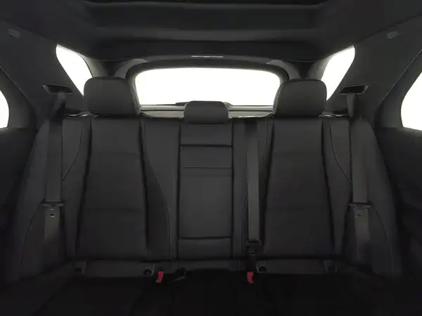 MERCEDES-BENZ GLE 300 d 4M (7/9)