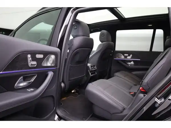 MERCEDES-BENZ GLS 450 d 4M (11/30)