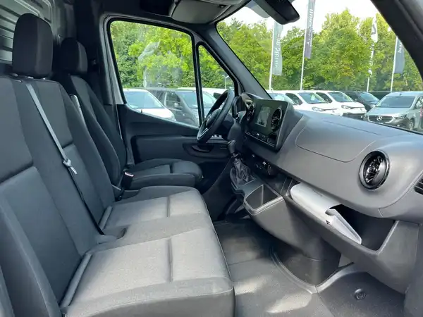 MERCEDES-BENZ Sprinter 317 CDI Kasten (18/21)