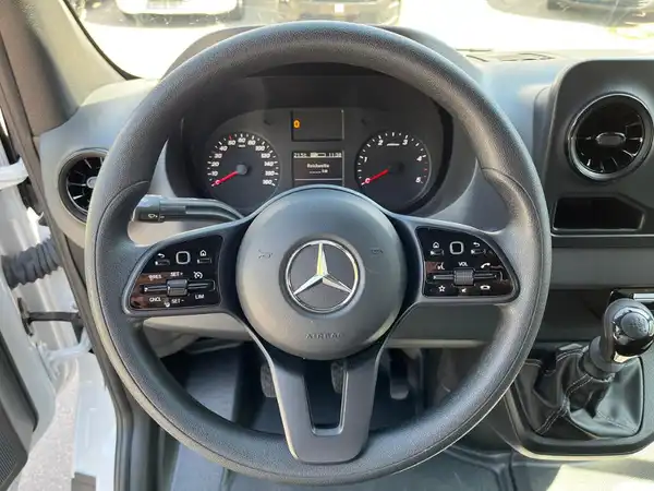 MERCEDES-BENZ Sprinter 317 CDI Kasten (8/21)