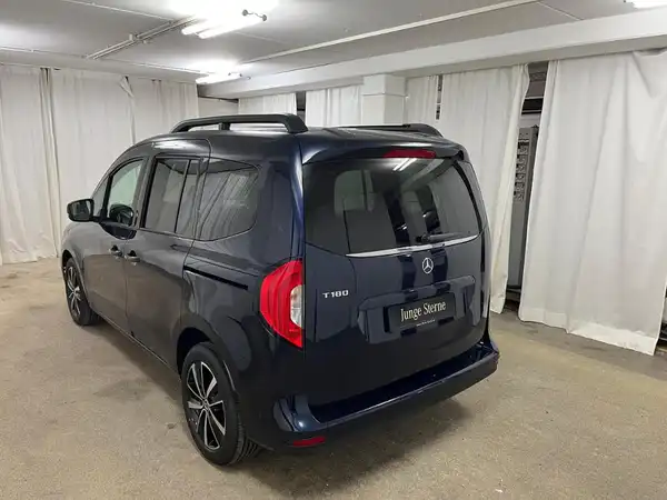 MERCEDES-BENZ T 180 (5/21)