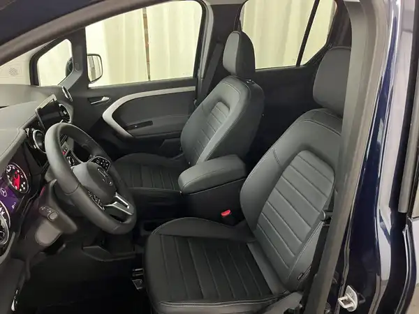 MERCEDES-BENZ T 180 (7/21)