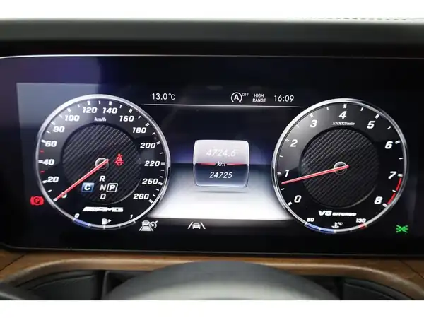 MERCEDES-BENZ Mercedes-Benz G 63 AMG (16/26)