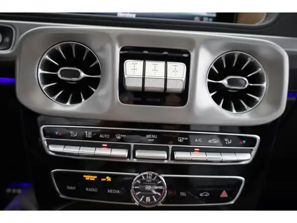 MERCEDES-BENZ Mercedes-Benz G 63 AMG (22/26)