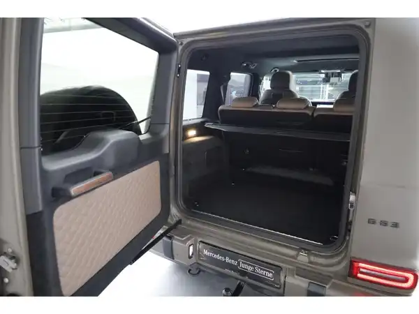 MERCEDES-BENZ Mercedes-Benz G 63 AMG (25/26)