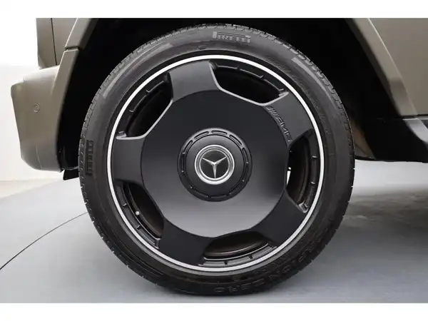 MERCEDES-BENZ Mercedes-Benz G 63 AMG (26/26)