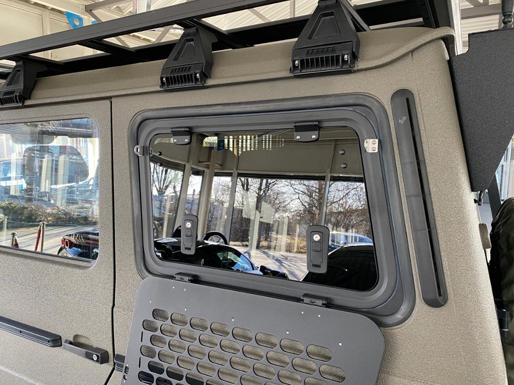 MERCEDES-BENZ Steyr Puch 300 GD LF (16/29)