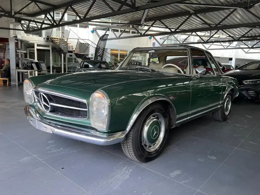 MERCEDES-BENZ 280 SL (113) (1/18)