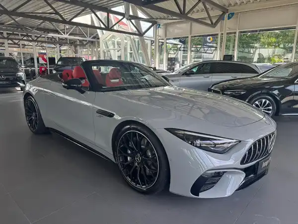 MERCEDES-BENZ SL 43 AMG (12/23)