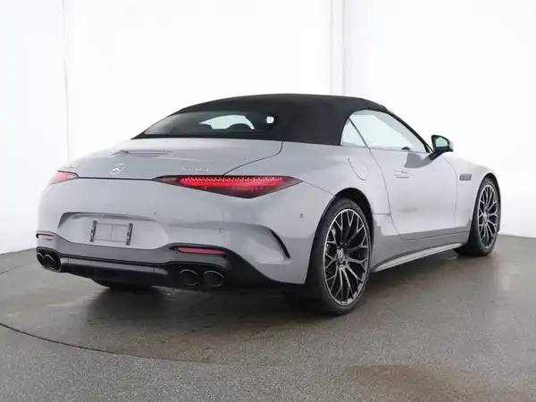 MERCEDES-BENZ SL 43 AMG (3/10)