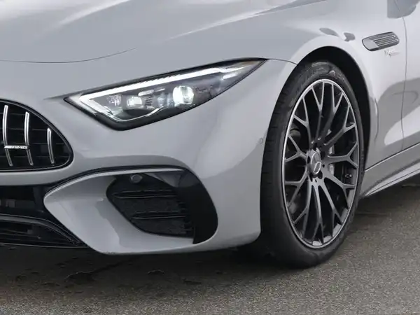 MERCEDES-BENZ SL 43 AMG (4/10)