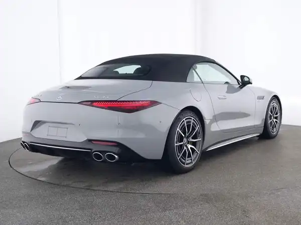MERCEDES-BENZ SL 43 AMG (3/10)