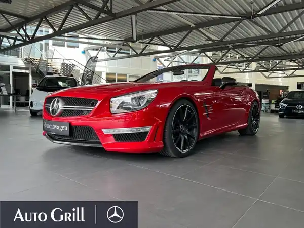 MERCEDES-BENZ SL 63 AMG (1/30)