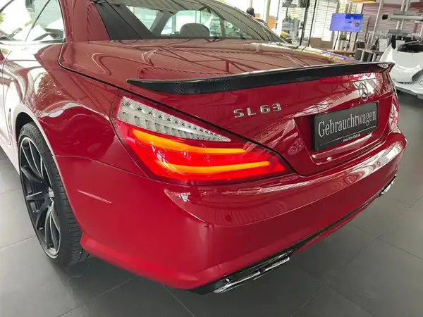 MERCEDES-BENZ SL 63 AMG (30/30)