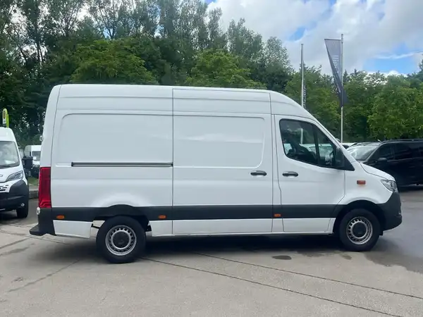 MERCEDES-BENZ Sprinter 317 Kasten (17/22)