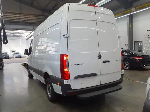 MERCEDES-BENZ Sprinter 317 Kasten (4/11)