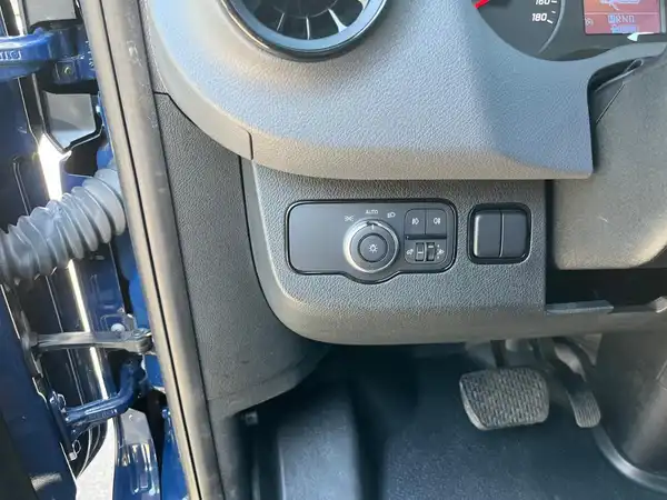 MERCEDES-BENZ Sprinter 215 CDI (21/22)