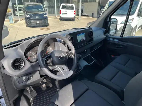 MERCEDES-BENZ Sprinter 315 CDI Kasten (8/21)