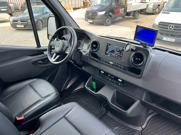 MERCEDES-BENZ Sprinter 316 DOKA (8/21)