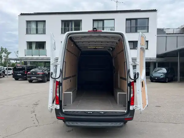 MERCEDES-BENZ Sprinter 317 Kasten (17/21)