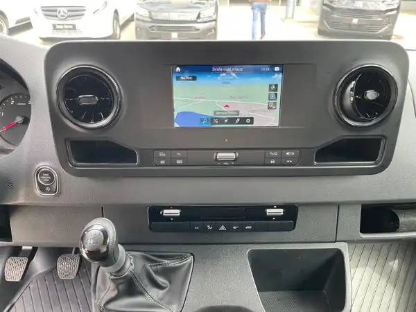 MERCEDES-BENZ Sprinter 315 CDI Kasten (11/20)