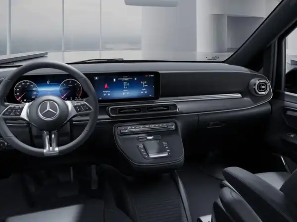 MERCEDES-BENZ V 220 d (7/11)