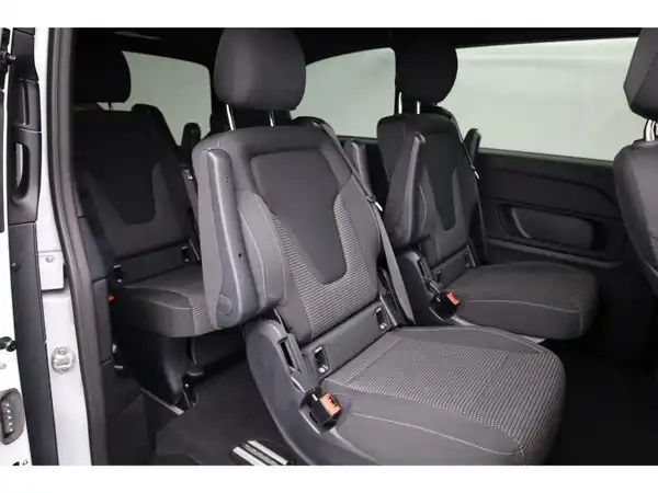 MERCEDES-BENZ V 250 d (19/24)