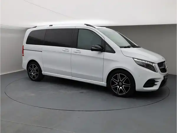 MERCEDES-BENZ V 250 d (7/24)
