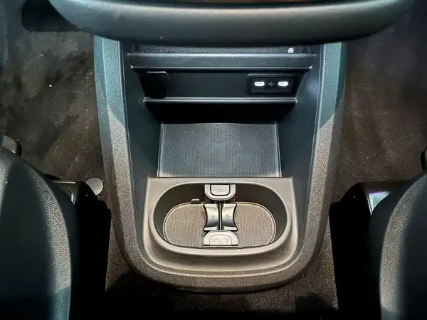 MERCEDES-BENZ V 220 d (15/31)