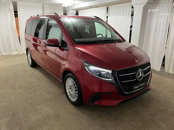 MERCEDES-BENZ V 220 d (4/31)