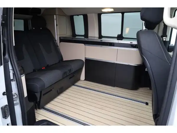 MERCEDES-BENZ V 250 d Marco Polo (17/23)