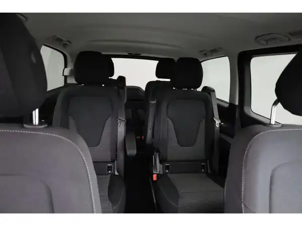 MERCEDES-BENZ V 250 d (13/24)