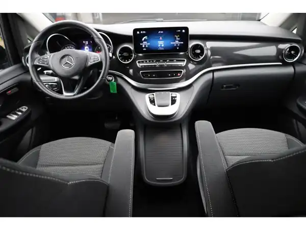 MERCEDES-BENZ V 250 d (15/24)