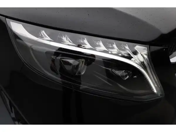 MERCEDES-BENZ V 250 d (23/23)
